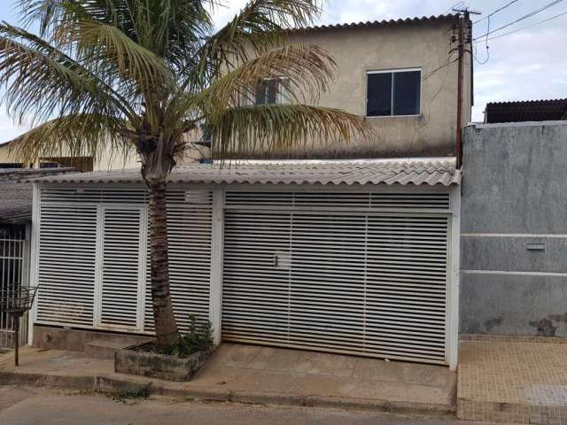 Casa para Venda em Brasília, Samambaia Norte (Samambaia), 5 dormitórios, 1 suíte, 3 banheiros, 2 vagas