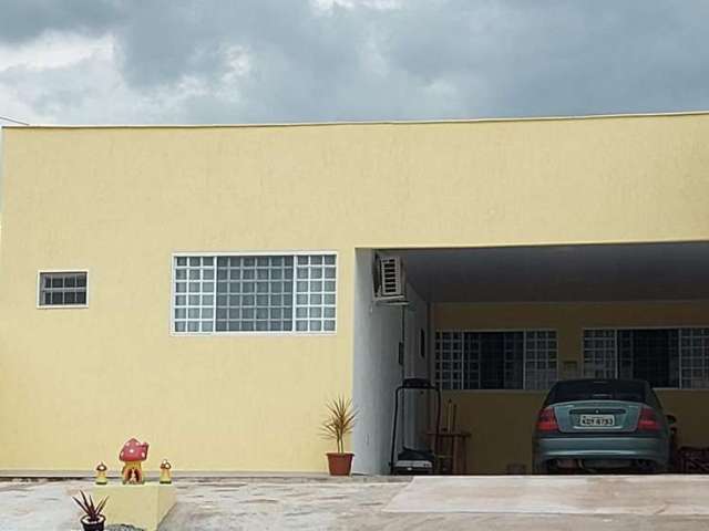 Casa para Venda em Brasília, Setor Habitacional Arniqueira (Águas Claras), 2 dormitórios, 2 suítes, 3 banheiros, 3 vagas