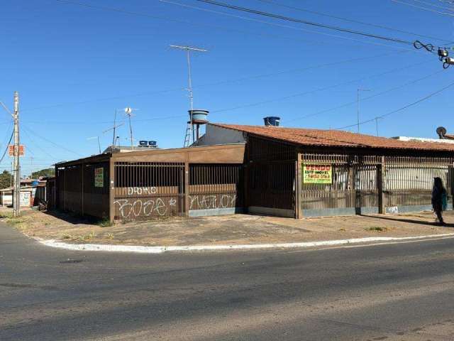 Casa para Venda em Brasília, Ceilândia Sul (Ceilândia), 3 dormitórios, 3 banheiros, 4 vagas