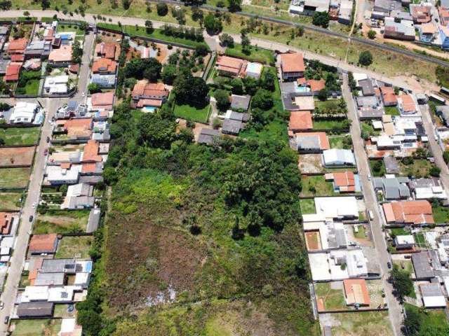 Terreno para Venda em Brasília, Guará I, 6 dormitórios, 3 suítes, 6 banheiros, 10 vagas