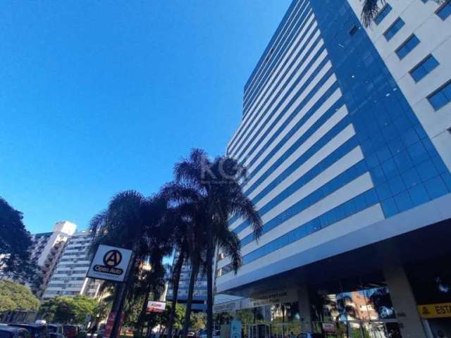 Vende  sala  em andar alto de frente para a av Loureiro da Silva, banheiro. Vaga convencionada.&lt;BR&gt;&lt;BR&gt;Condomínio oferece: Portaria em horário comercial, elevadores e câmeras de vigilância