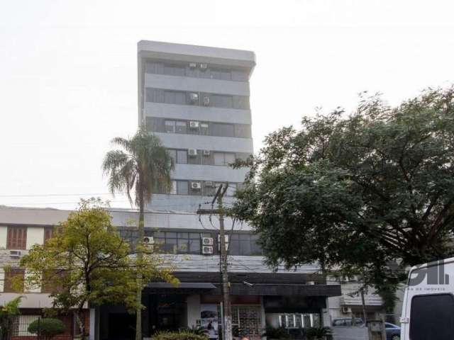 Sala comercial à venda no Empreendimento Luigi Gerace, localizado no  bairro Menino Deus. A sala possui 33.83m² de área privativa e 50m² de área total. O imóvel conta com 1 banheiro social, 2 elevador