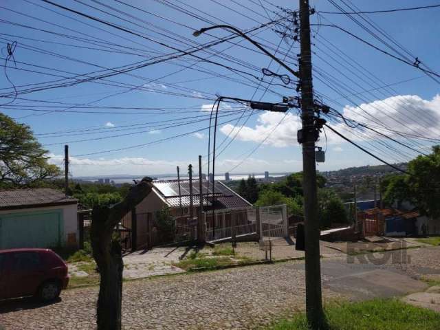 TERRENO COM VISTA PARA O GUAIBA - NONOAI - PORTO ALEGRE -RS&lt;BR&gt;&lt;BR&gt;ÓTIMO PARA INVESTIDORES E CONSTRUTORAS.PERMUTA.&lt;BR&gt;&lt;BR&gt;Terreno disponível no bairro Nonoai, com vista deslumb