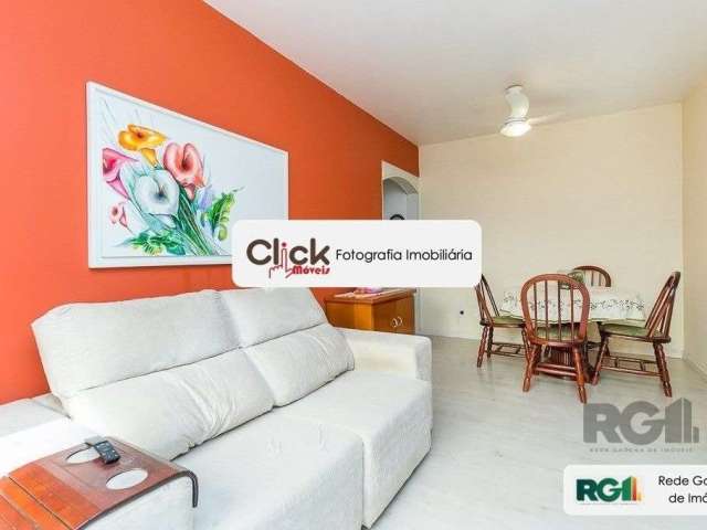 Apartamento 2 dormitórios, 83 m² de área privativa e 1 vaga(s) de garagem. Localizado na Rua/Av. Coronel Lucas De Oliveira, no bairro Petrópolis em Porto Alegre.&lt;BR&gt;&lt;BR&gt;Imóvel com cozinha,