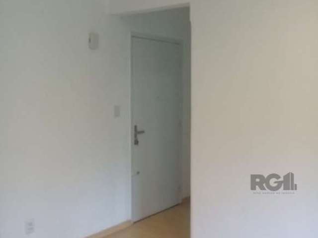 Vendo excelente apto de 1 dormitório, TODO REFORMADO semi mobiliado, living 2 ambientes, banheiro social, cozinha mobiliada, área de serviço, gas central.&lt;BR&gt;Portaria 24h, elevadores, salão de f