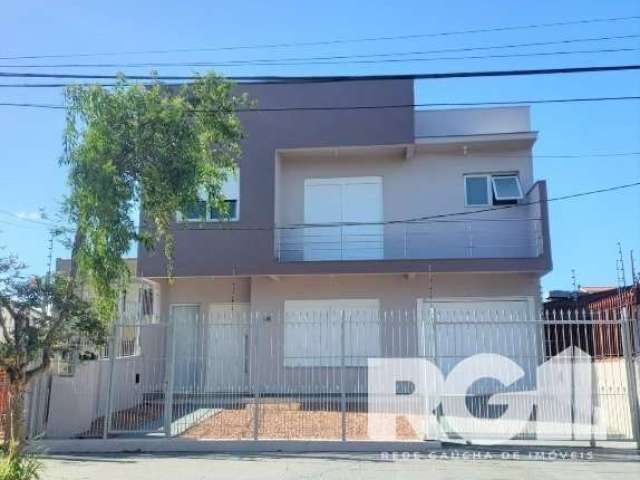 3 dormitórios sendo 1 suite com closet, terraço nos fundos e amplo sacadão na frente. cozinha em conceito aberto integrada a sala de jantar, living amplo com lareira, banheiro social, lavabo, varanda 