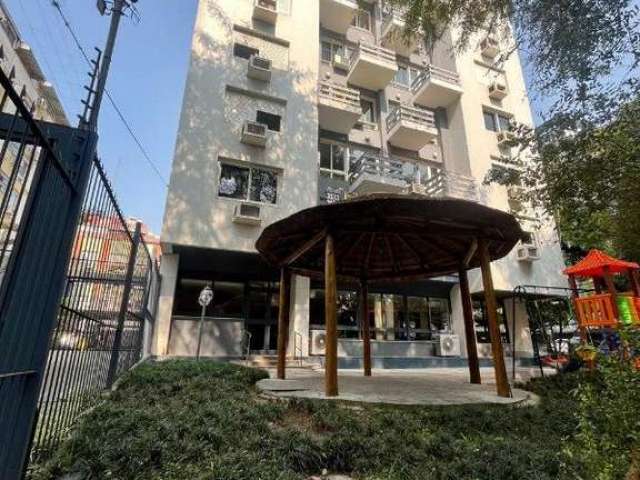 NO MOINHOS DE VENTOS PORTO ALEGRE-RS&lt;BR&gt;apartamento de 03 dormitórios sendo uma suíte,  dependência completa de empregada .  banheiro social,   cozinha com armários, ampla sala de estar com saca