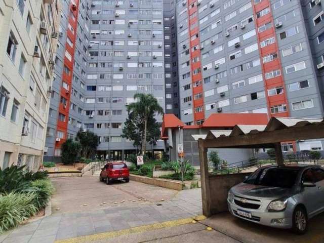 Apartamento 3 dormitórios, sala ampla, 2 banheiros, cozinha, área de serviço. Condomínio 24 horas, elevadores, salão de festas, quiosques com churraqueiras, praça, quadra esortiva, playground, piscina