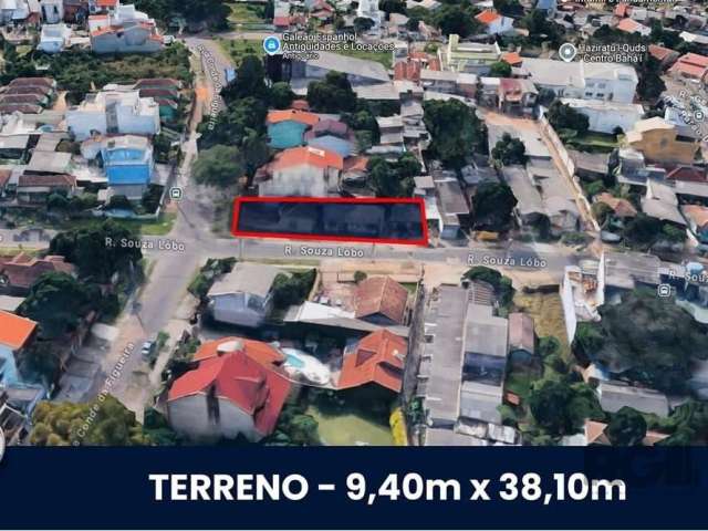 Apresentamos uma excelente oportunidade de aquisição em Vila Jardim, Porto Alegre. Este terreno está localizado na Rua Conde da Figueira, próximo ao Shopping Iguatemi, em uma área residencial. Disponí