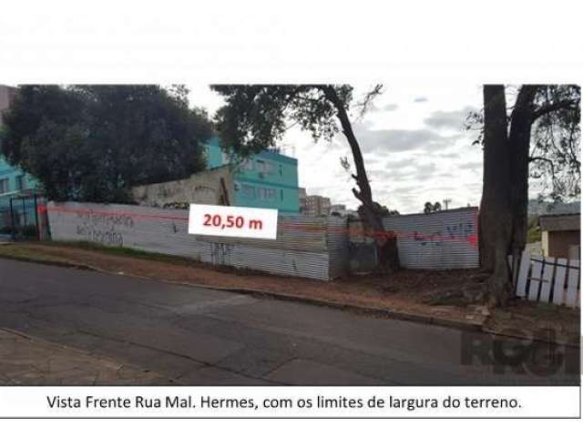 Terreno Amplo e Pronto para Construir no Bairro Camaquã - Porto Alegre/RS Excelente oportunidade na Rua Marechal Hermes, 522! Este terreno de 902 m², com dimensões de 20,5m x 44m, oferece uma localiza