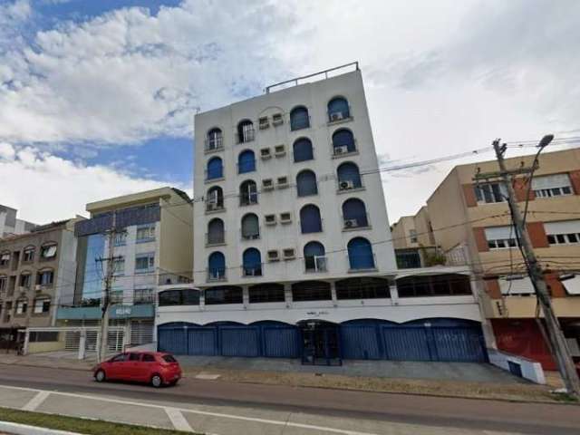 Excelente  apartamento 3 dormitórios no bairro Medianeira comsacada em 2 dormitórios, amplo living 2 ambientes, cozinha com móveis sob medida, área de serviço separada, banheiro social, banheiro auxil