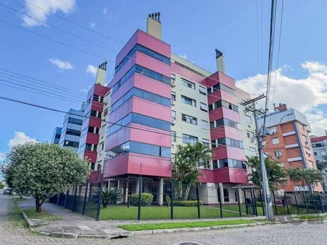 Esse imóvel parece ideal para quem busca conforto e qualidade de vida! Com 123m² privativos, 3 dormitórios, incluindo 1 suíte, ele oferece espaço e funcionalidade. A ampla sacada com churrasqueira e a