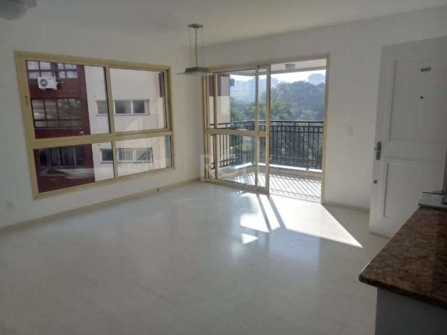 Excelente oportunidade de negocio,  apartamento de 2dormitorios,sendo 1 suíte, living iluminado, cozinha americana, área de serviço, banheiro social, sacada com churrasqueira. Sao 80 m² privativos e v