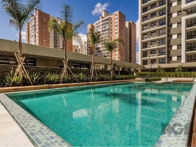 Excelente apartamento de 58m² de área privativa no FWD, localizado no Central Parque, em Porto Alegre, situado em andar alto, oferece uma deslumbrante vista panorâmica. O apartamento conta com dois do