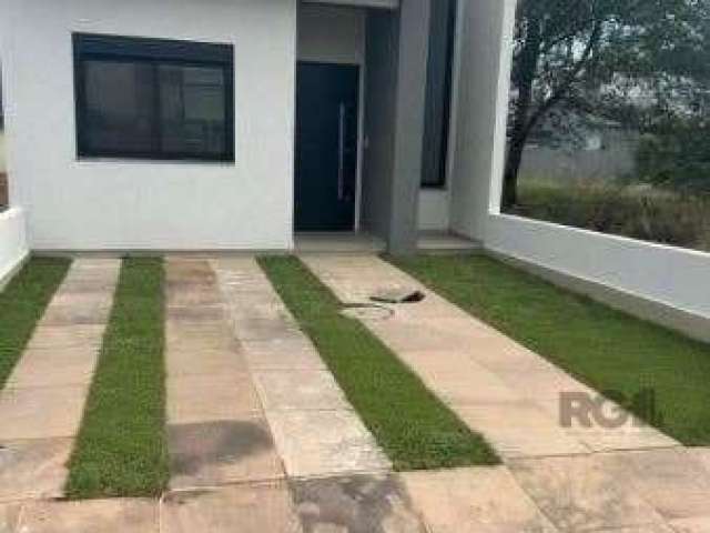 Casa térrea nova, com 3 dormitórios, sendo um deles uma suíte, sala com pé direito duplo, churrasqueira, quintal com espera para piscina, espaço garagem para um carro, piso em porcelanato, banheiros c