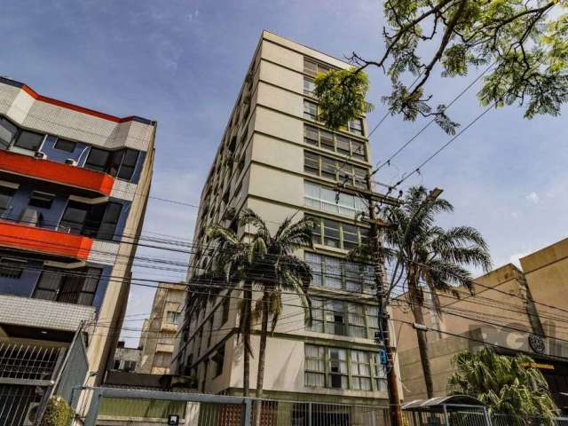 Apartamento de 3 quartos, 2 suítes, closet e 1 vaga de garagem no bairro Bom Fim em Porto Alegre. &lt;BR&gt;&lt;BR&gt;&lt;BR&gt;Impecável apartamento de 3 quartos, com o terceiro dormitório transforma