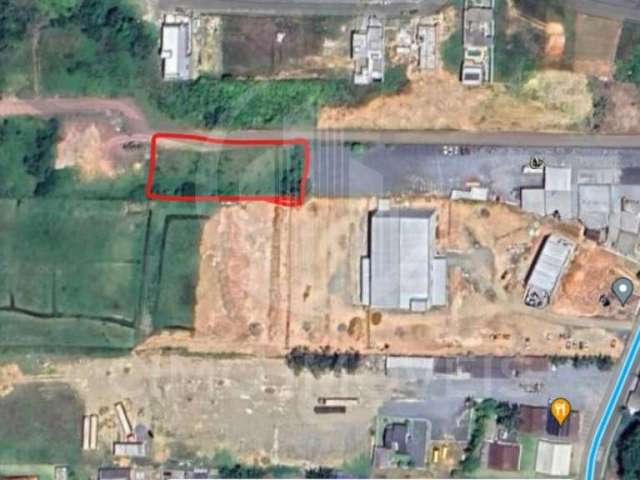 Amplo Terreno de 1.495m² a 1,5km da BR470 no Bairro Belchior em Gaspar