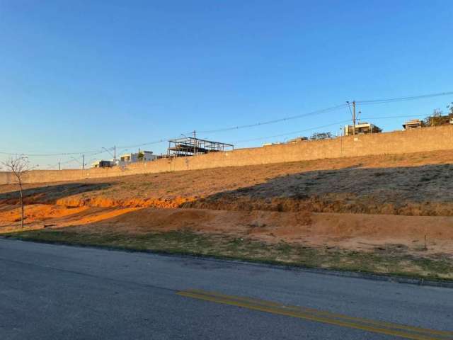 Terreno com 600m2 com vista para o por do sol no Urbanova