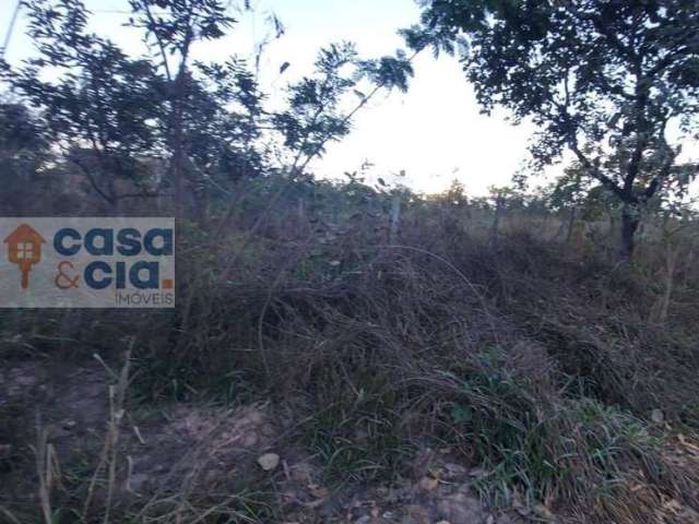 Área à venda no bairro são pedro - Esmeraldas/MG