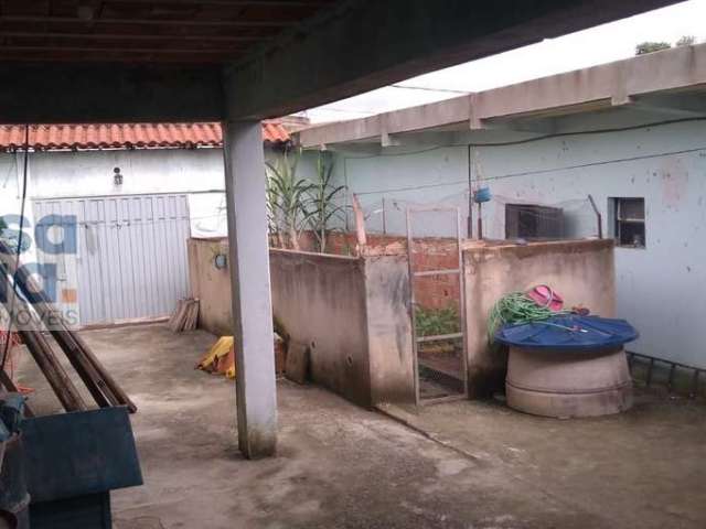 Casa à venda no bairro SANTA CECILIA - Esmeraldas/MG