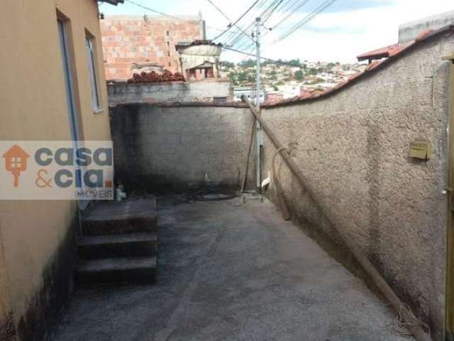 Casa à venda no bairro são pedro - Esmeraldas/MG