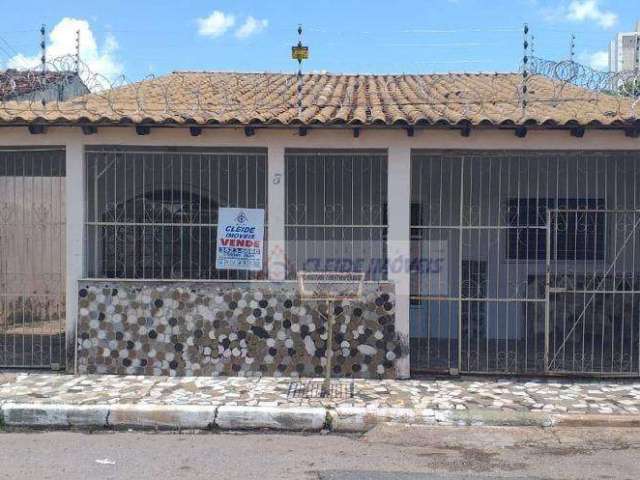 Casa com 4 dormitórios à venda, 164 m² por R$ 280.000,00 - Grande Terceiro - Cuiabá/MT