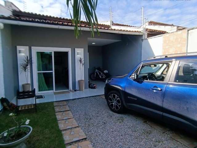 Imperdível: Casa à venda no bairro Tamadatuba, Eusébio-CE, 3 quartos, 2 suítes, 2 vagas de garagem - 120m².