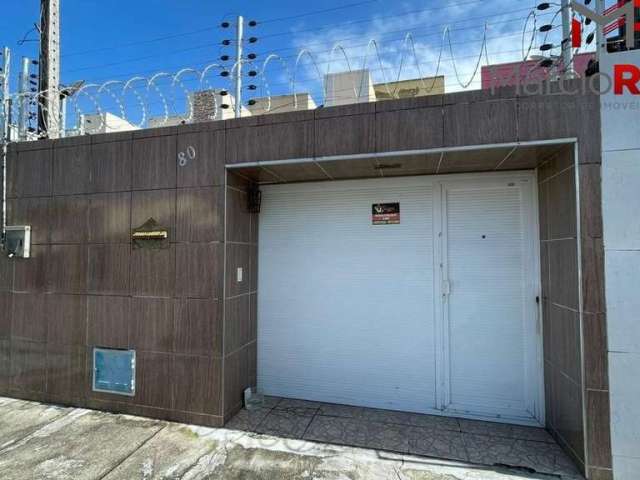 Casa com 3 quartos à venda no Lagoa Redonda, Fortaleza  por R$ 290.000