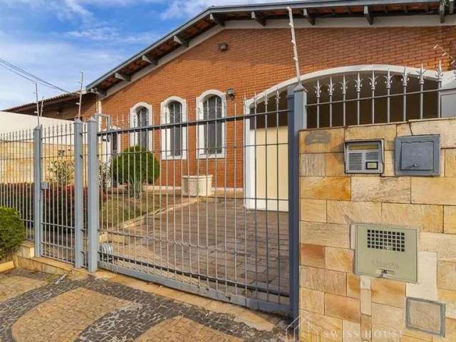 Casa com 3 quartos à venda na Rua Afonso Celso de Assis Figueiredo Júnior, --, Parque São Quirino, Campinas, 200 m2 por R$ 650.000