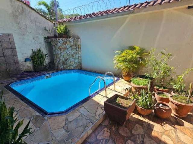 Casa à venda, 165 m² por R$ 1.650.000,00 - Canto do Forte - Praia Grande/SP