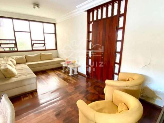 Casa à venda, 3 quartos, 1 suíte, 4 vagas, Paquetá - Belo Horizonte/MG