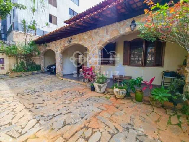 Casa à venda, 4 quartos, 1 suíte, 4 vagas, Ouro Preto - Belo Horizonte/MG