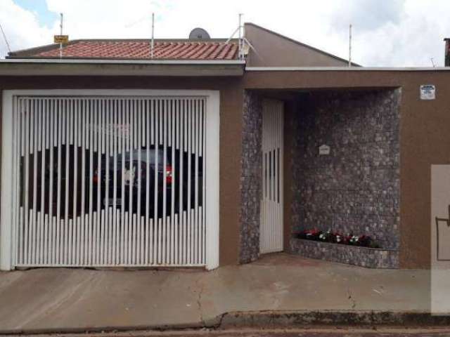 Casa com 2 suítes à venda, 145 m² por R$ 285.000