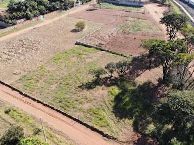 Terreno a venda no Jardim Zavanella em Araraquara.