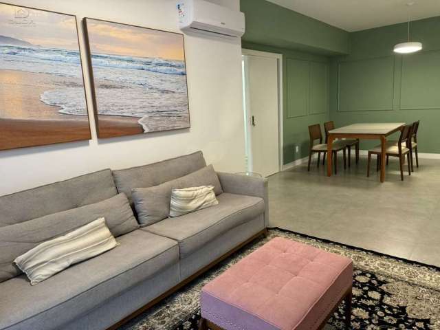 Apartamento 3 suítes - Centro