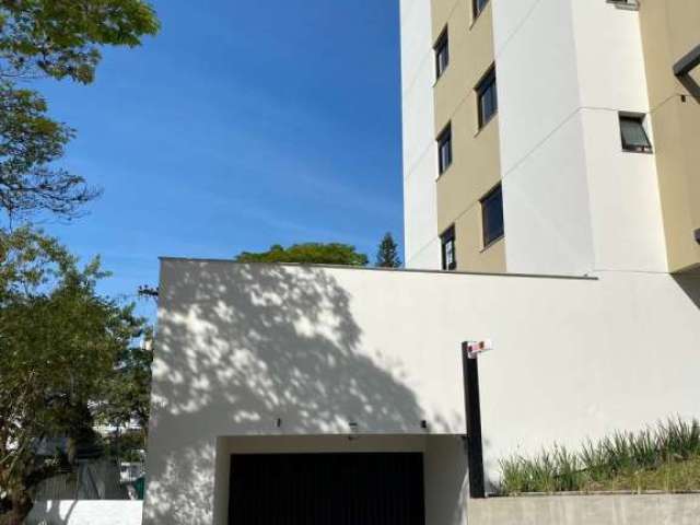 Apartamento 02 dormitórios Carvoeiras