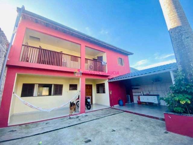 Casa com 4 quartos na Maranduba, em Ubatuba