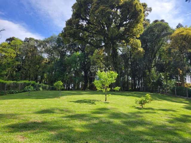 Terreno com 1.072 m² privativos em condomínio fechado no bairro pedancino