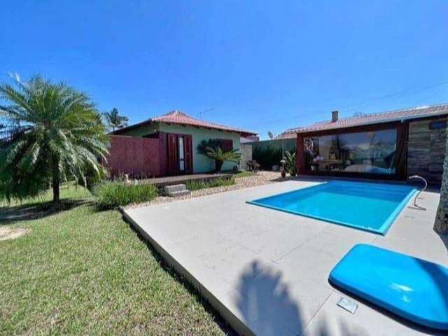 Casa para Venda em Balneário Barra do Sul, Centro, 2 dormitórios, 2 banheiros, 1 vaga