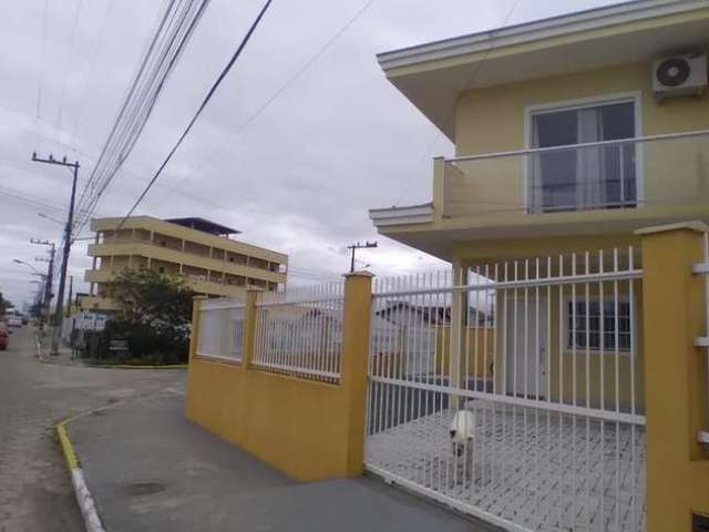 Sobrado Geminado para Venda em Balneário Barra do Sul, Salinas, 3 dormitórios, 1 suíte, 2 banheiros, 1 vaga