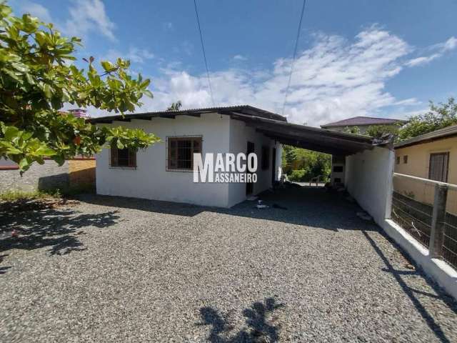 Casa para Venda em Balneário Barra do Sul, Centro, 2 dormitórios, 2 banheiros, 1 vaga