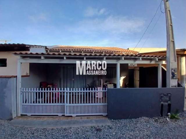 Casa para Venda em Balneário Barra do Sul, Centro, 2 dormitórios, 1 banheiro, 1 vaga