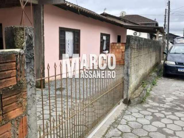 Casa para Venda em Araquari, PORTO GRANDE, 4 dormitórios, 3 banheiros, 3 vagas