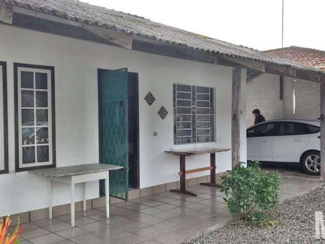 Casa para Venda em Balneário Barra do Sul, Costeira, 3 dormitórios, 2 banheiros, 1 vaga