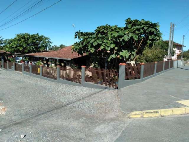 Casa para Venda em Balneário Barra do Sul, Pinheiros, 2 dormitórios, 1 suíte, 2 banheiros, 2 vagas