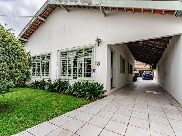 Casa com 3 quartos à venda na Rua Hellen Keller, 206, Capão Raso, Curitiba por R$ 850.000