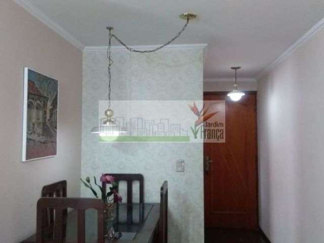 Apartamento no Vitória Régia