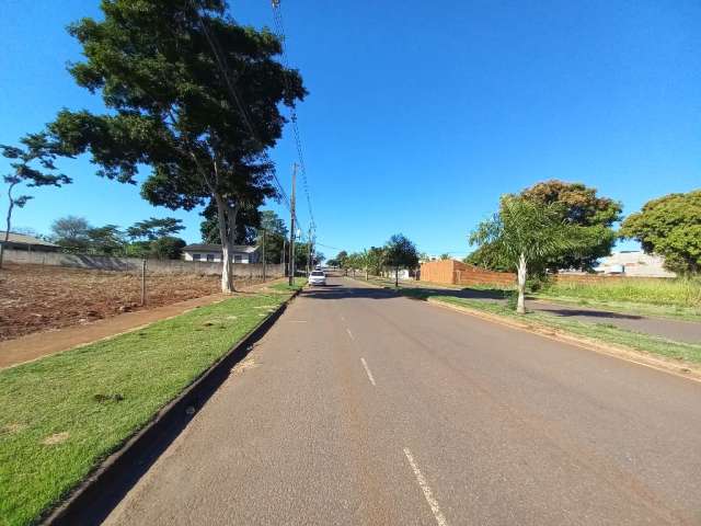 Terreno  com área de 1.075m2   no  bairro vale Azul