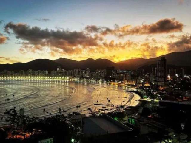 Casa em Itapema no Canto da Praia