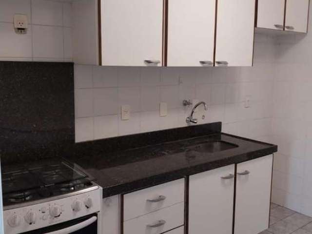 Apartamento para Venda em Santana de Parnaíba, Alphaville, 3 dormitórios, 1 suíte, 2 banheiros, 2 vagas